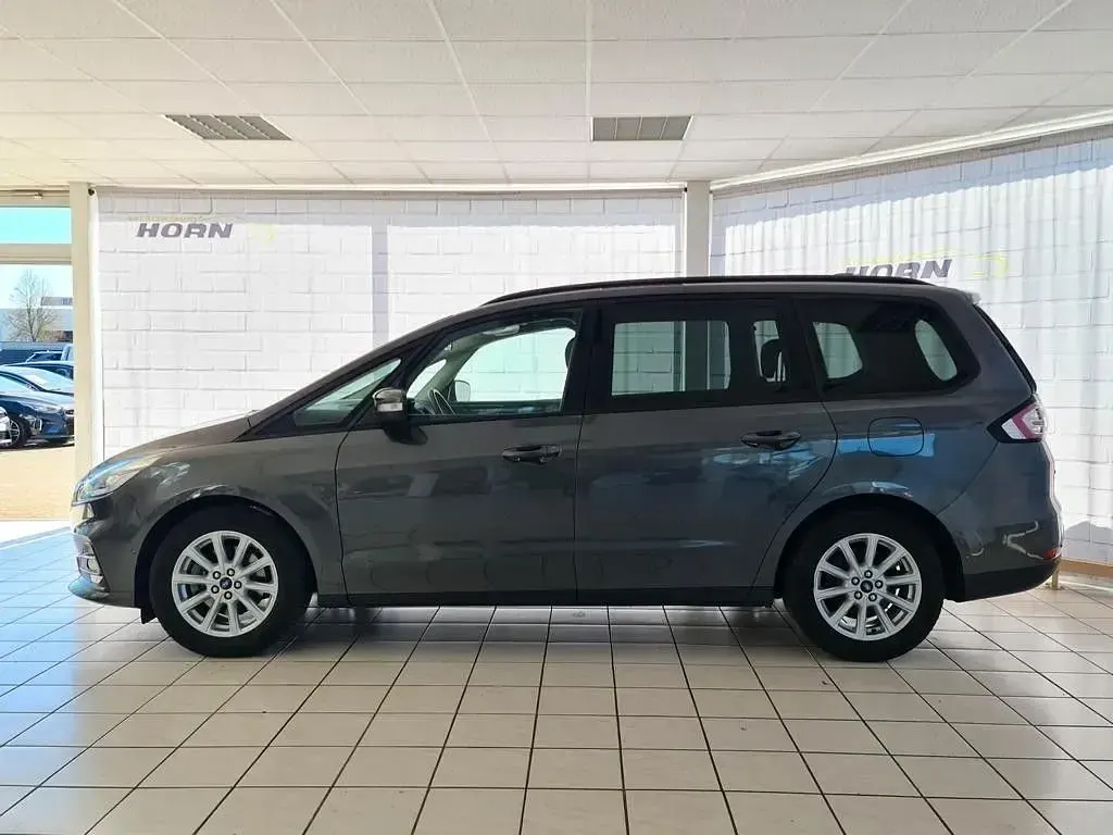 Gebraucht Ford Galaxy 150 PS (110 kW) 2022 Magneticgrau (metallic) Van / Kleinbus