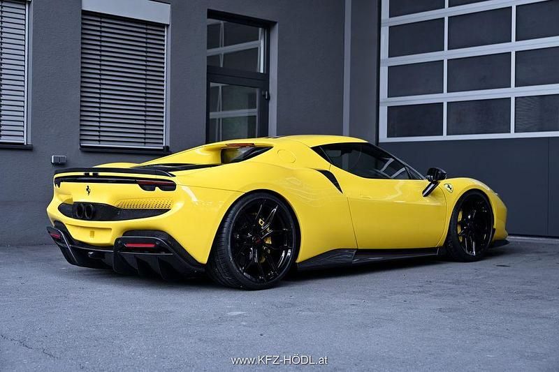 Neu Ferrari 296 829 PS (609 kW) 2025 Gelb