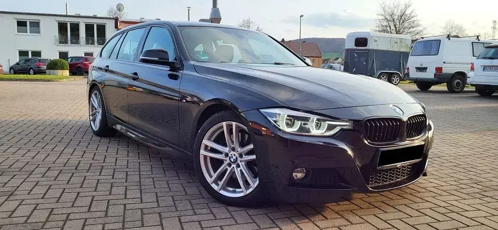 Gebraucht BMW 330 M Sport 252 PS (185 kW) 2016 Schwarz Kombi