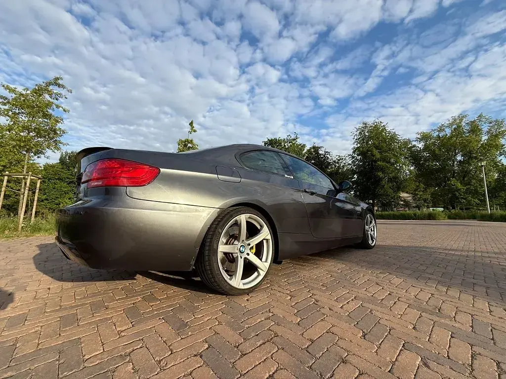 Gebraucht BMW 330 Performance 272 PS (200 kW) 2006 Grau Coupé