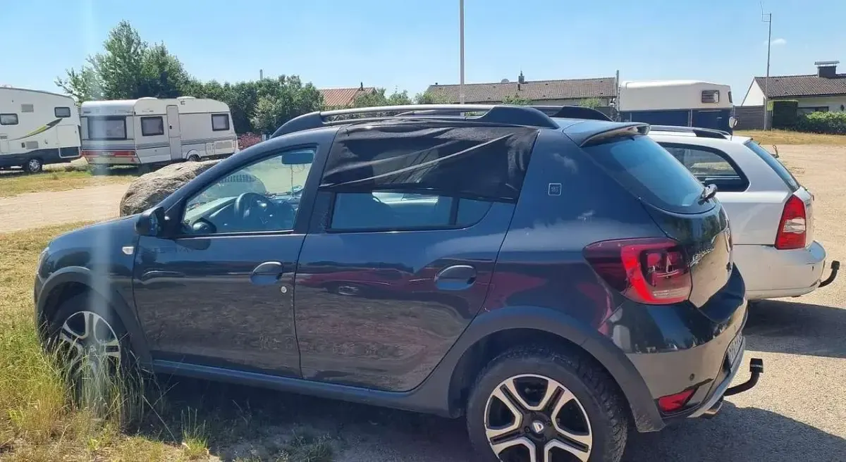 Gebraucht Dacia Sandero Comfort 90 PS (66 kW) 2020 Schwarz Kleinwagen