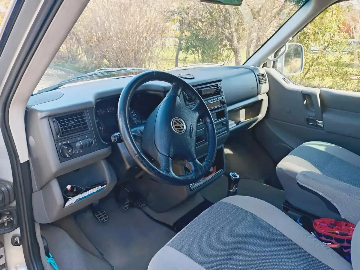 Używany VW T4 150 KM (110 kW) 2001 Srebrny Van
