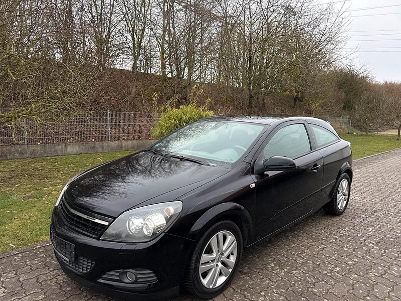 Gebraucht Opel Astra GTC 105 PS (77 kW) 2007 Schwarz Coupé