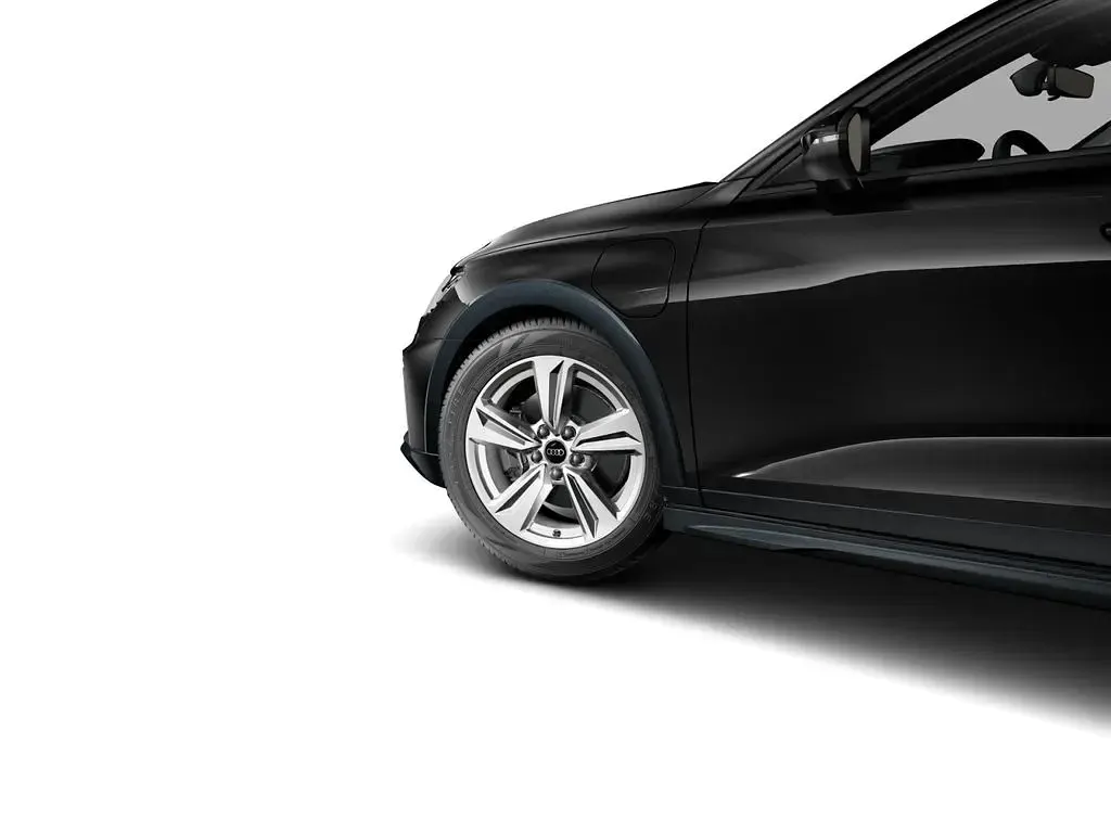 Gebraucht Audi A3 Sport 204 PS (150 kW) 2025 Mythosschwarz metallic Limousine