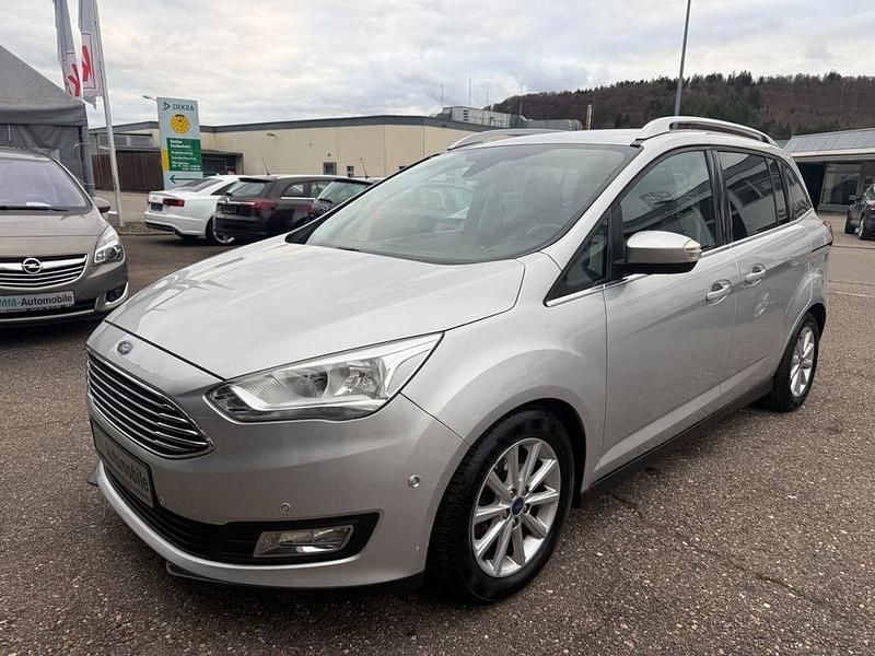 Gebraucht Ford Grand C-Max Titanium 150 PS (110 kW) 2016 Silber Van / Kleinbus