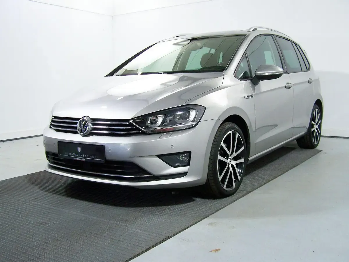 Gebraucht VW Golf Sportsvan LOUNGE 150 PS (110 kW) 2016 Silber Van / Kleinbus