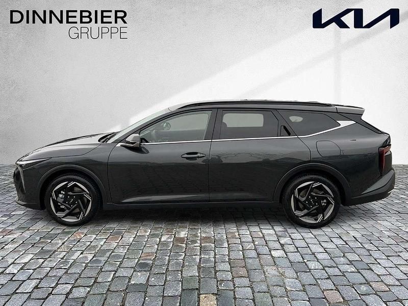 Neu Kia K4 Spirit 150 PS (110 kW) 2026 Grau (metallic) Kombi