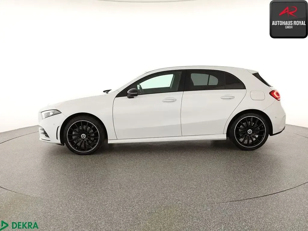 Gebraucht Mercedes A250 AMG 218 PS (160 kW) 2022 Digitalweiss Limousine