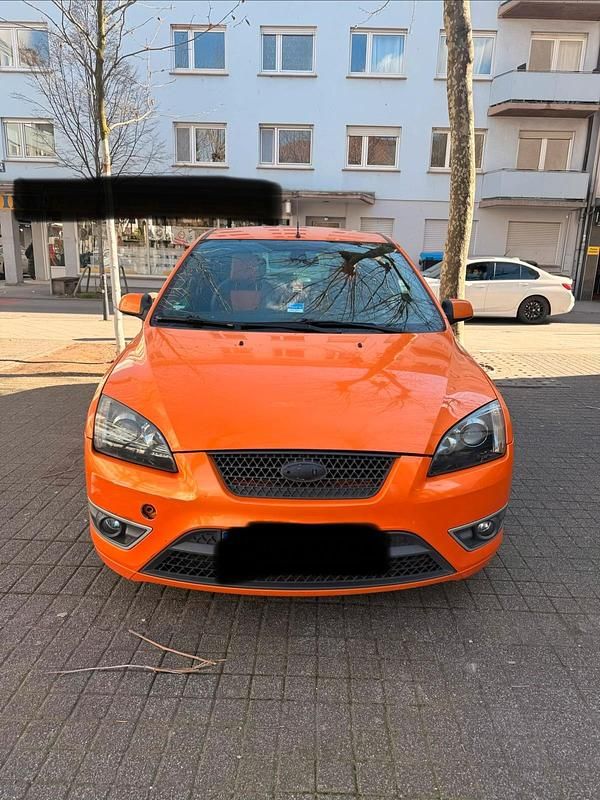 Gebraucht Ford Focus ST 225 PS (165 kW) 2007 Orange Limousine
