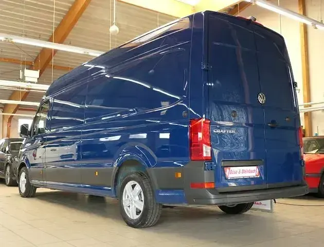 Gebraucht VW Crafter 140 PS (102 kW) 2020 Blau Van