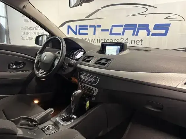 Gebraucht Renault Mégane III Dynamique 110 PS (80 kW) 2013 Grau Limousine