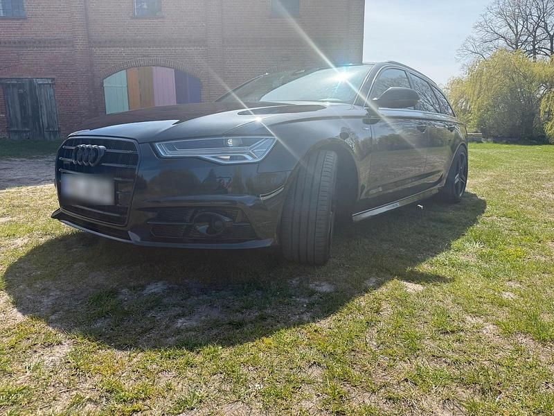 Używany Audi A6 Competition 326 KM (239 kW) 2017 Czarny Kombi