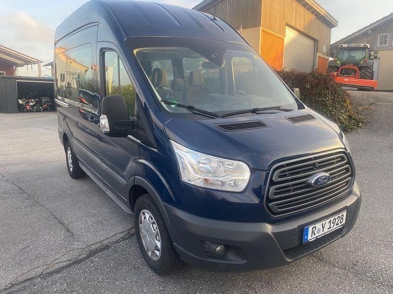 Gebraucht Ford Transit 170 PS (125 kW) 2018 Blau Kombi