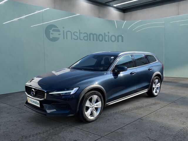 Gebraucht Volvo V60 CC 197 PS (144 kW) 2022 Blau Kombi
