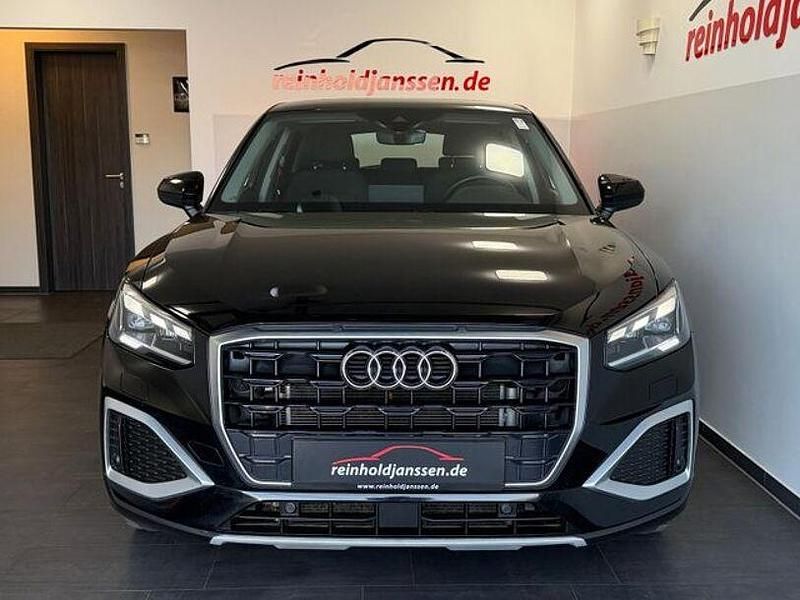 Gebraucht Audi Q2 Comfort 116 PS (85 kW) 2022 Schwarz SUV