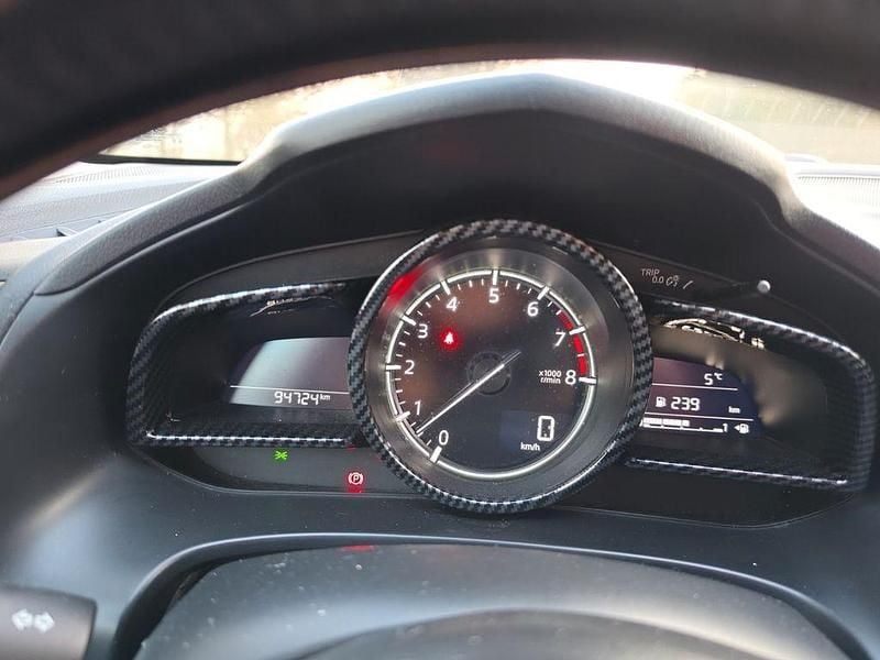 Gebraucht Mazda 3 Kizoku 120 PS (88 kW) 2018 Rot Limousine