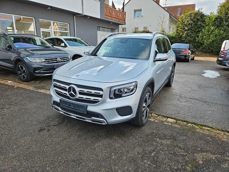 Gebraucht Mercedes GLB200 150 PS (110 kW) 2022 Silber SUV