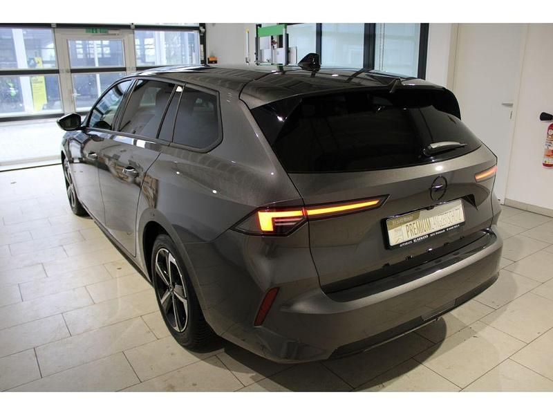 Gebraucht Opel Astra 131 PS (96 kW) 2024 Grau/typ aussenverkleidung met Kombi