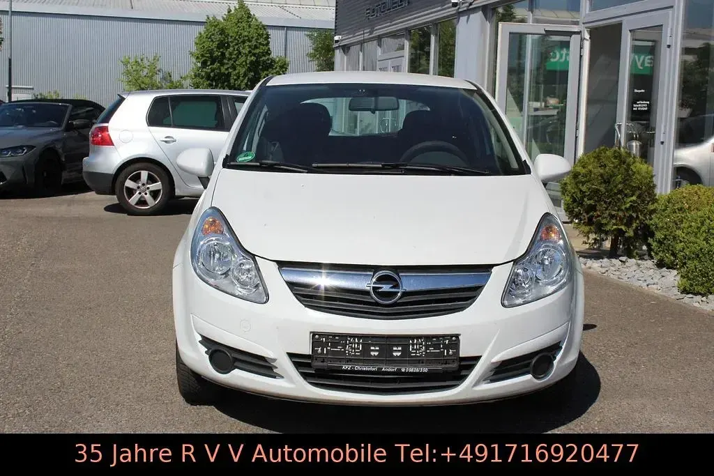Gebraucht Opel Corsa Selection 75 PS (55 kW) 2010 Weiß Kleinwagen