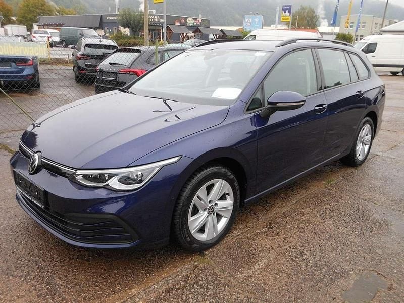 Atlantik blue metallic (metallic) Gebraucht 2021 VW Golf VIII Kombi | 17.490 € (Guter Preis) - Bild 1/4