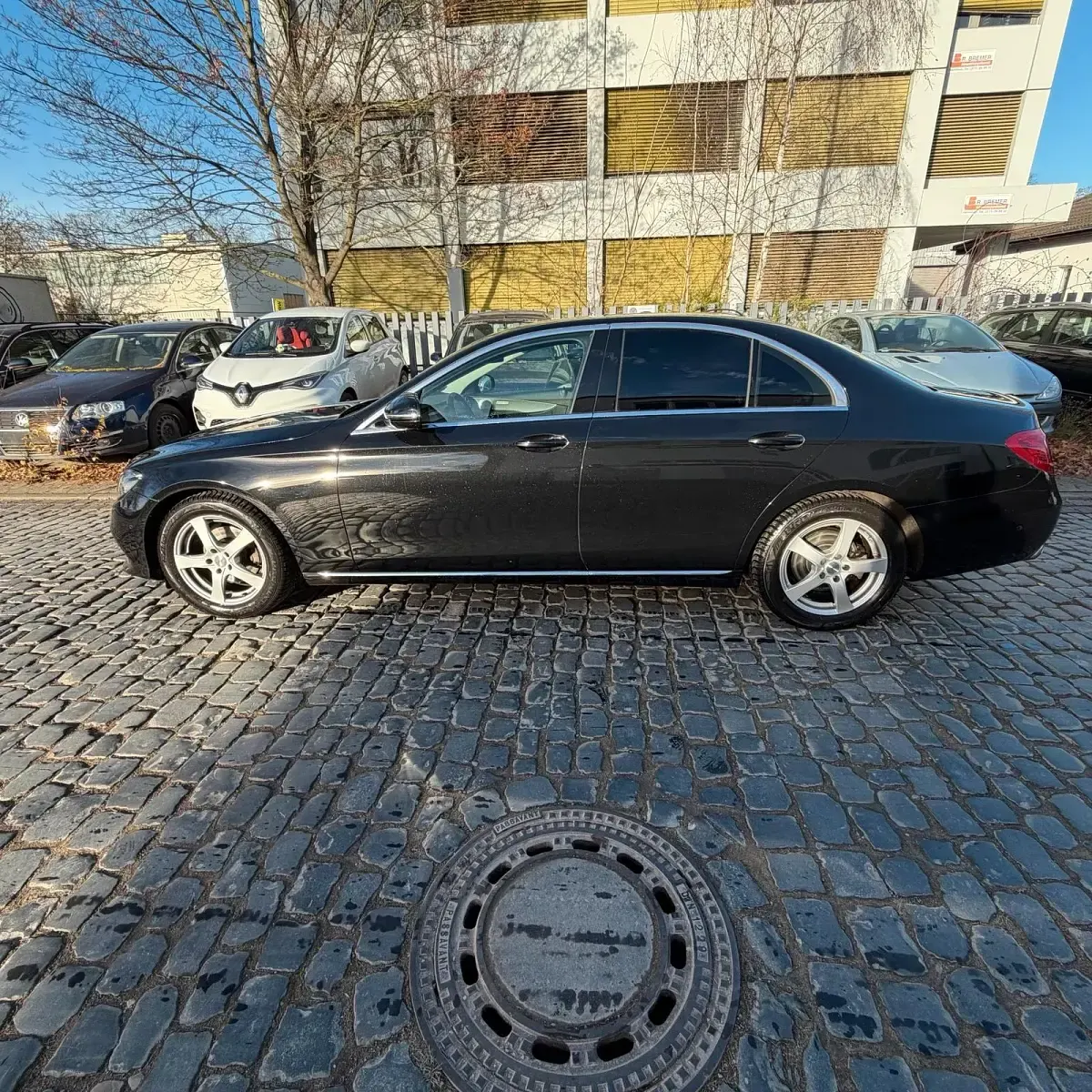 Gebraucht Mercedes E200 190 PS (139 kW) 2017 Schwarz Limousine