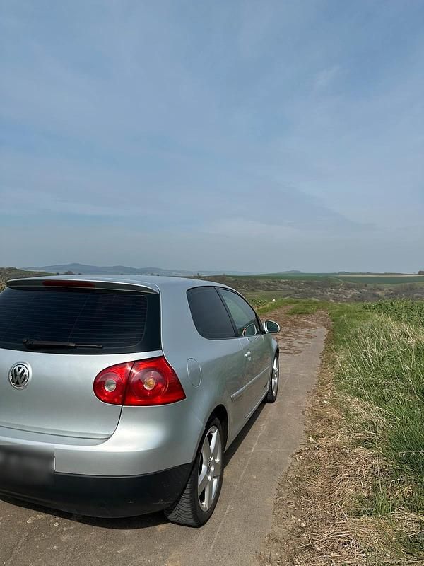 Gebraucht VW Golf IV 105 PS (77 kW) 2004 Grau Limousine