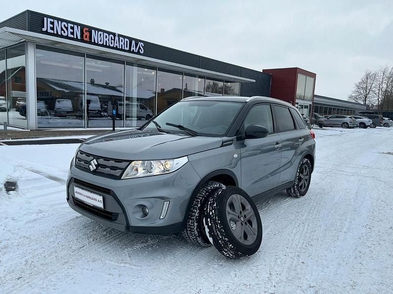 Gebraucht Suzuki Vitara Comfort 120 PS (88 kW) 2016 Grau SUV
