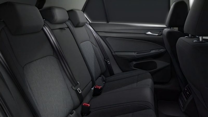 Gebraucht VW Golf VIII Move 150 PS (110 kW) 2024 Grau Limousine