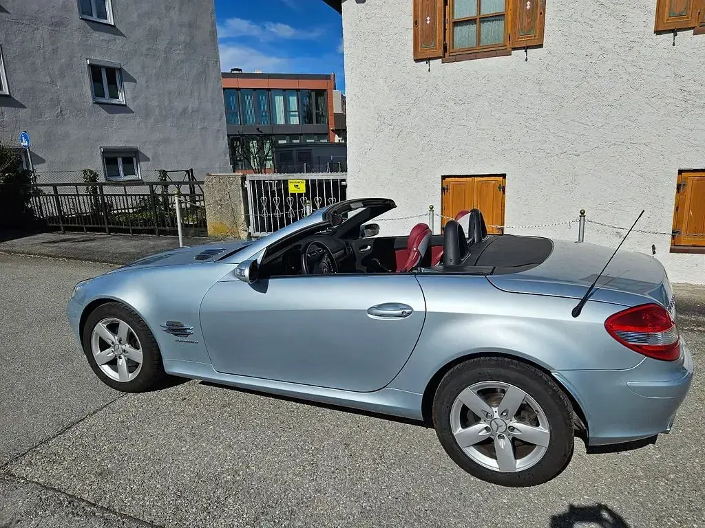 Gebraucht Mercedes SLK200 163 PS (119 kW) 2005 Silber Cabrio