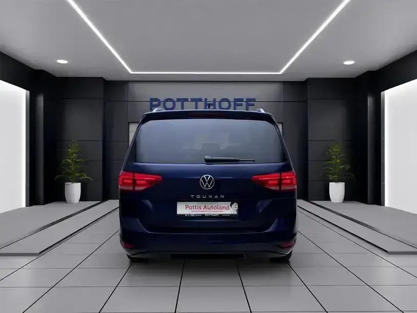 Gebraucht VW Touran Goal 150 PS (110 kW) 2025 Atlantik blue metallic Van / Kleinbus