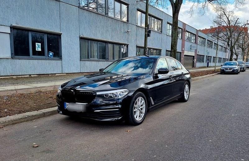 Gebraucht BMW 520 185 PS (136 kW) 2018 Schwarz Limousine