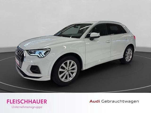 Weiss Gebraucht 2021 Audi Q3 Advanced SUV | 27.980 € (Fairer Preis) - Bild 1/4