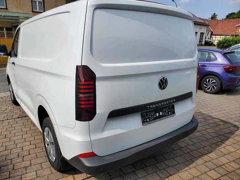 Neu VW T7 150 PS (110 kW) 2025 Weiß Van