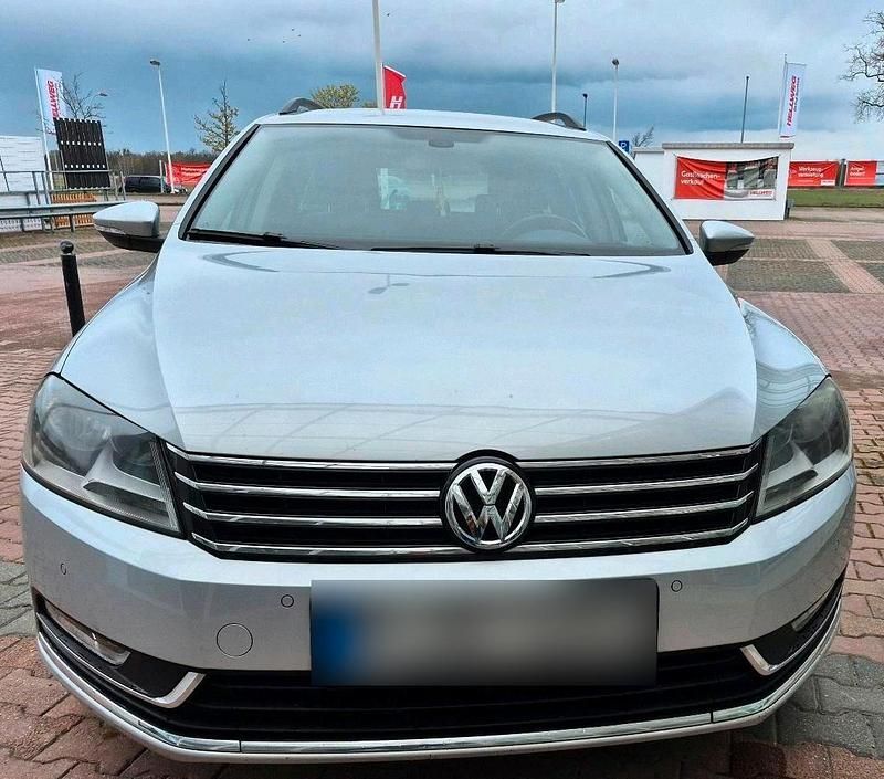 Second-hand VW Passat 122 CP (89 kW) 2011 Gri Break