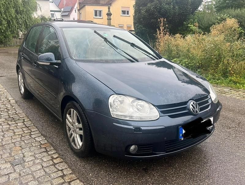 Gebraucht VW Golf V 102 PS (75 kW) 2007 Grau Limousine