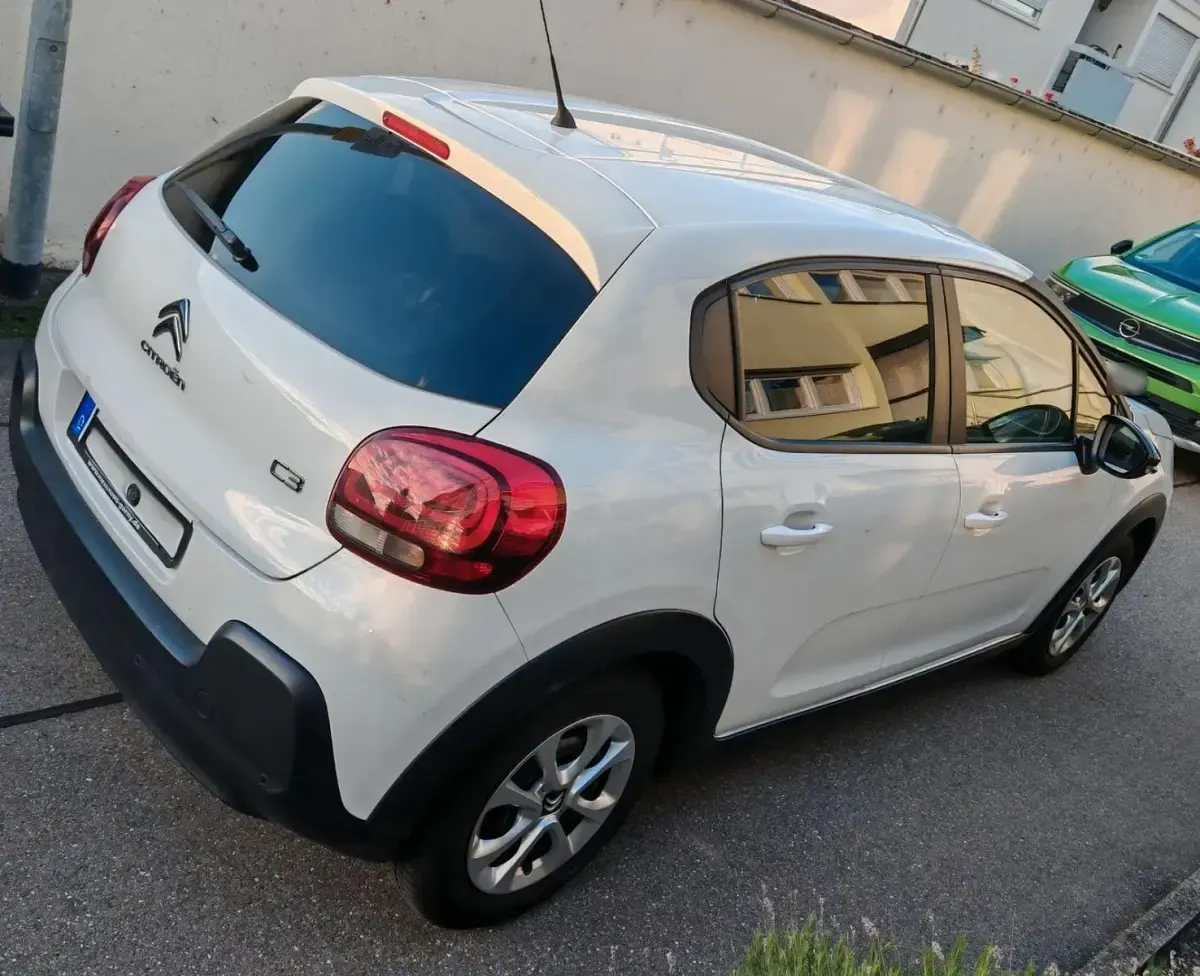 Usado Citroën C3 Feel 82 CV (60 kW) 2017 Blanco Berlina