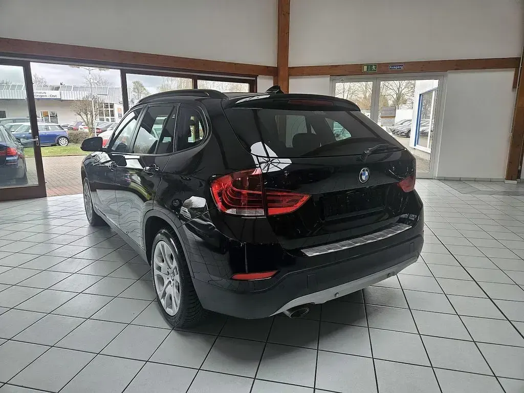 Usata BMW X1 143 CV (105 kW) 2013 Nero SUV
