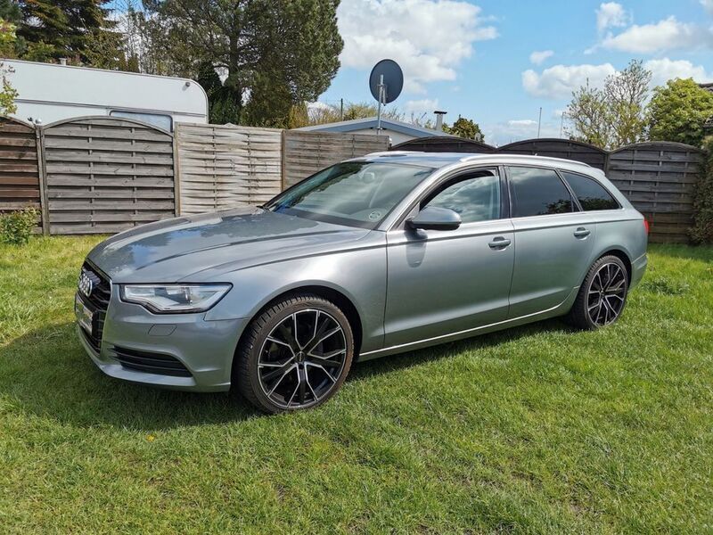 Silber Gebraucht 2014 Audi A6 Sport Kombi | 16.300 € - Bild 1/4