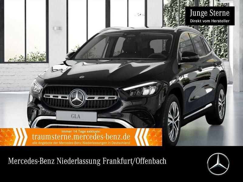 Schwarz Gebraucht 2024 Mercedes GLA200 Advanced SUV | 36.590 € (Superpreis) - Bild 1/3