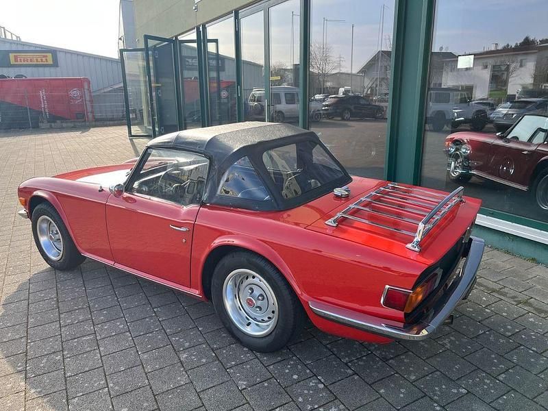 Gebraucht Triumph TR6 122 PS (89 kW) 1976 Rot Cabrio