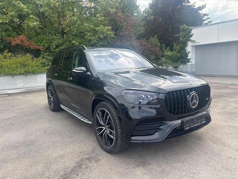 Gebraucht Mercedes GLS400 AMG 330 PS (242 kW) 2023 Obsidianschwarz  metalliclack SUV