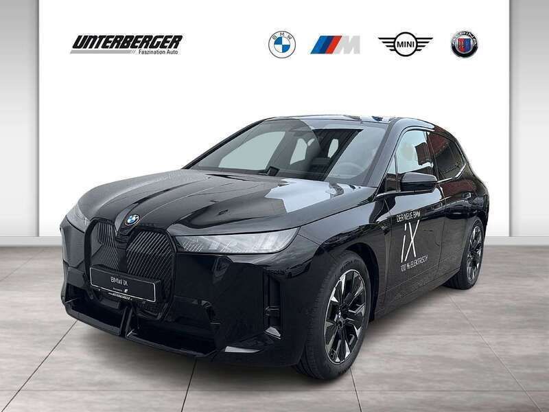 Black sapphire Neu 2025 BMW iX M Sport SUV | 106.990 € (Teuer) - Bild 1/4