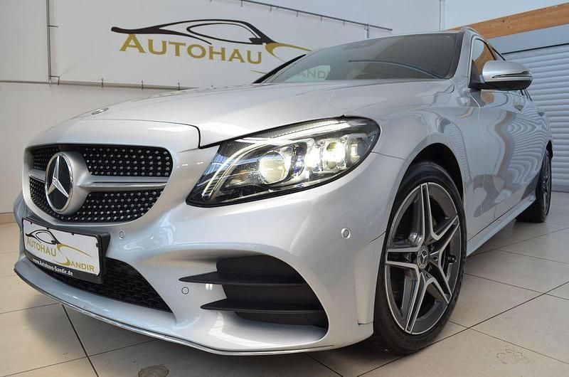 Silber Gebraucht 2019 Mercedes C220 AMG Limousine | 25.999 € (Fairer Preis) - Bild 1/4