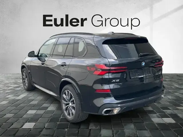 Gebraucht BMW X5 M Sport 340 PS (250 kW) 2025 Schwarz SUV