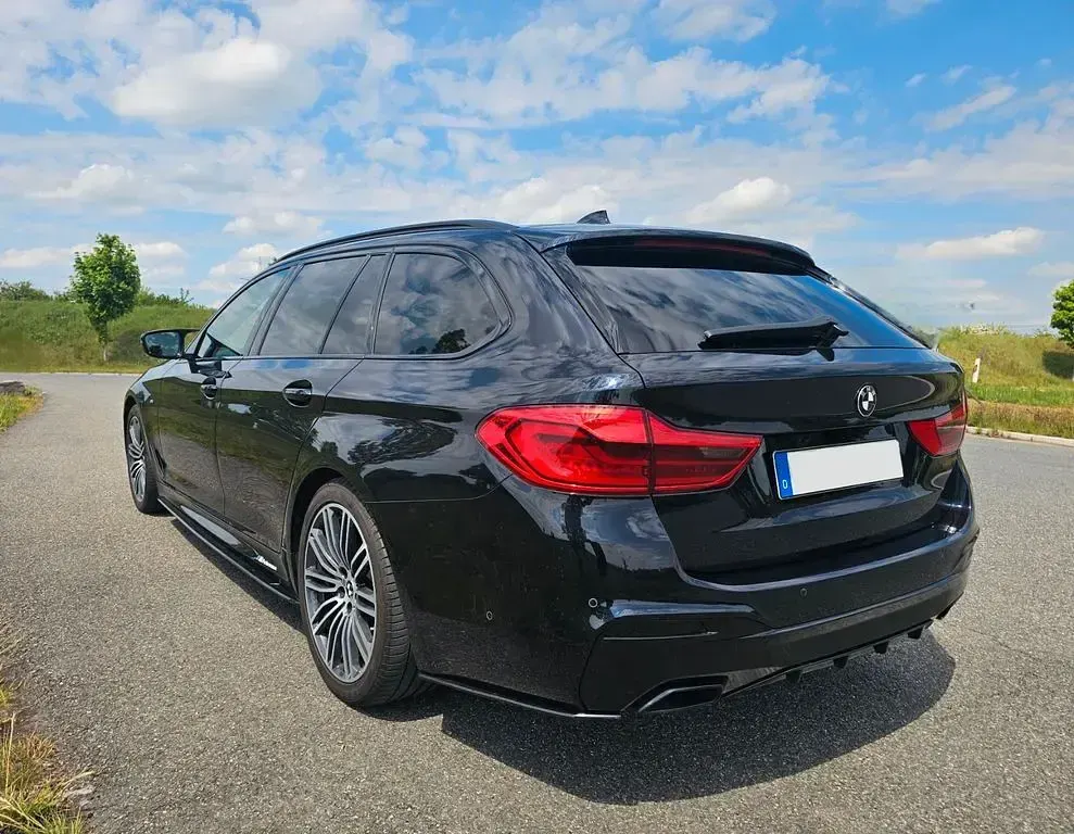 Gebraucht BMW 520 M Performance 190 PS (139 kW) 2018 Schwarz Limousine