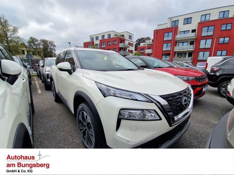 Gebraucht Nissan X-Trail N-Connecta 163 PS (119 kW) 2024 Weiß SUV