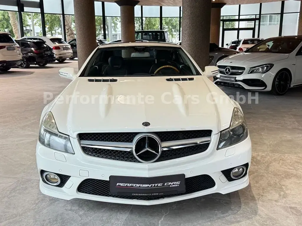 Gebraucht Mercedes SL500 AMG 387 PS (284 kW) 2009 Weiß Cabrio
