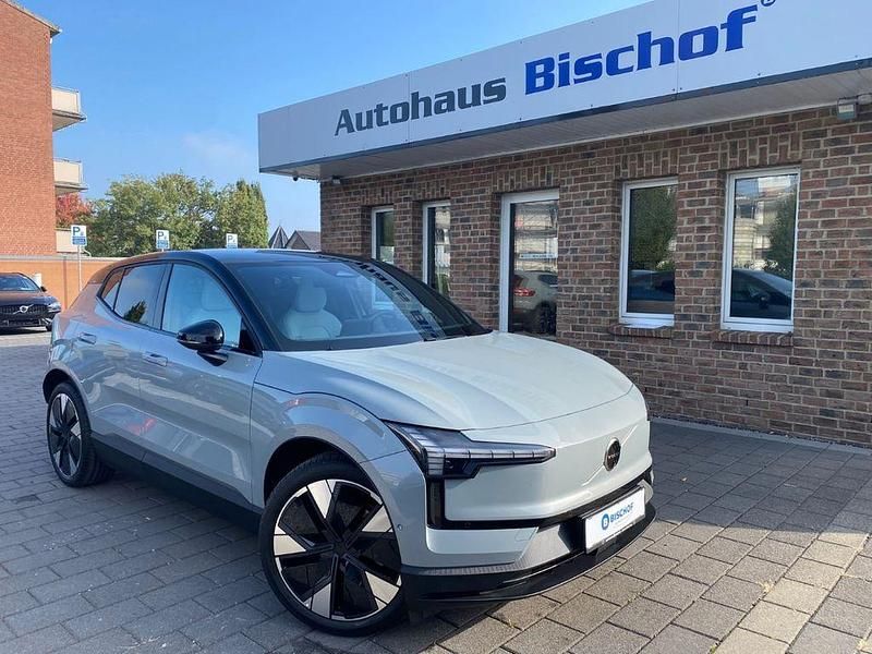 Grau Gebraucht 2024 Volvo EX30 Ultra SUV | 36.990 € (Guter Preis) - Bild 1/4