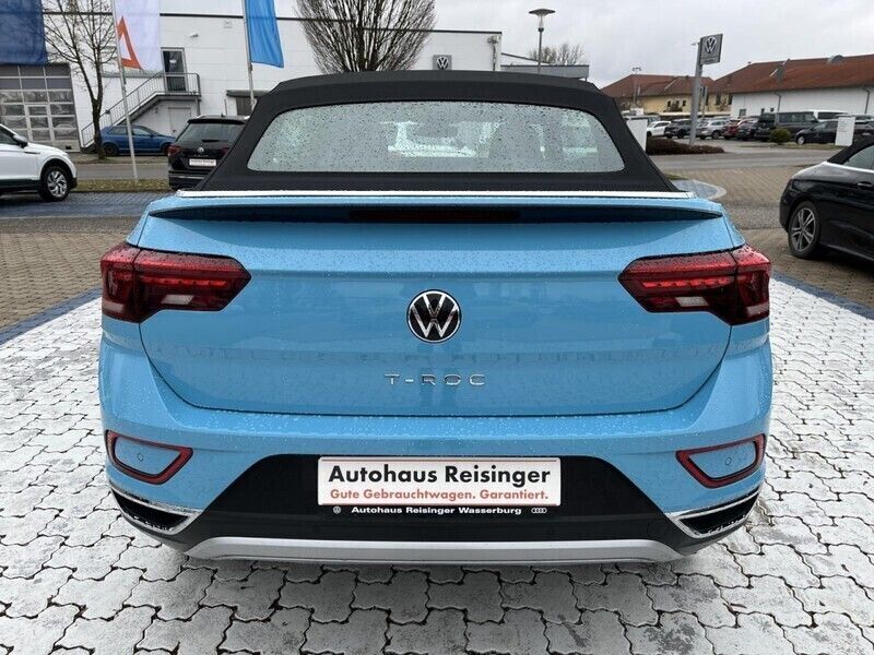 Gebraucht VW T-Roc Cabriolet Style 150 PS (110 kW) 2024 Teal blue (blau) Cabrio