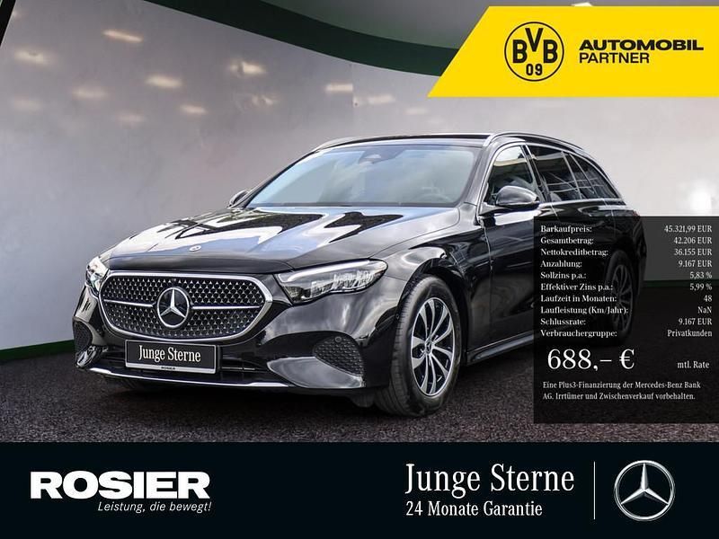 Schwarz / obsidianschwarz (metallic) Gebraucht 2023 Mercedes E200 Avantgarde Kombi | 45.322 € (Fairer Preis) - Bild 1/4